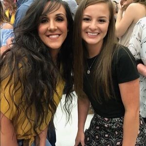 Meet your Posher, Rachel